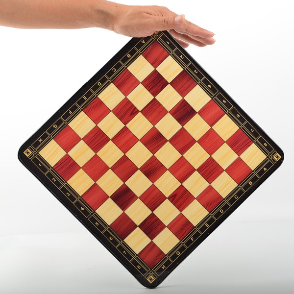 High gloss international chess board to prevent visual fatigue